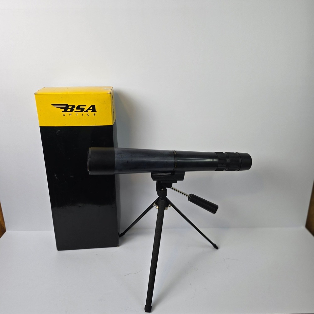 BSA Optics 15-45x50mm Deerhunter‎ Spotting Scope with Tripod and Original Box